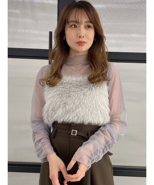 dazzlin(ダズリン)の「チュールシアーギャザートップス(Tシャツ/カットソー・レディース・グレー/オフホワイト/チャコールグレー・FREE)」の9枚目の写真