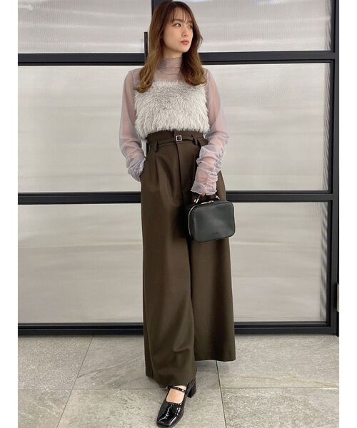 dazzlin(ダズリン)の「チュールシアーギャザートップス(Tシャツ/カットソー・レディース・グレー/オフホワイト/チャコールグレー・FREE)」の4枚目の写真