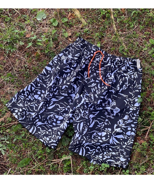 AlexanderLeeChang(アレキサンダーリーチャン)の「NYANCAMO TRACK JAM(その他パンツ・メンズ・ブラック/ライム・2/3)」の12枚目の写真