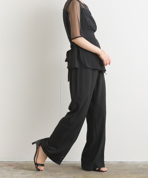 terrace(テラス)の「【セットアップ】レースドッキングラップブラウス+センターピンタックパンツ 上下2点セット(パンツドレス・レディース・ブラック/カーキ/ベージュ/ブラウン・MEDIUM)」の2枚目の写真