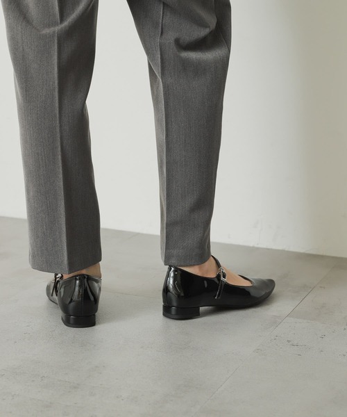 SENSE OF PLACE by URBAN RESEARCH(センスオブプレイスバイアーバンリサーチ)の「ポインテッドストラップシューズ(パンプス・レディース・バーガンディー/ブラック/シルバー・SMALL/MEDIUM/LARGE)」の7枚目の写真