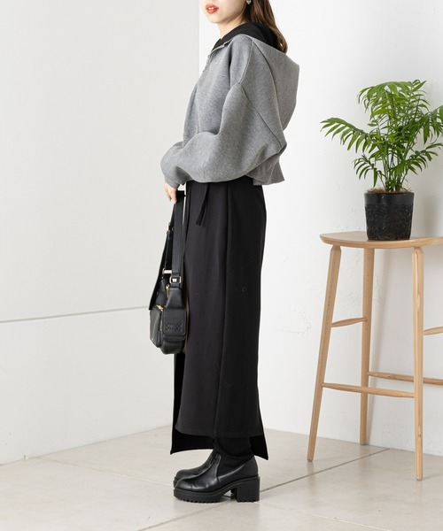 Chico（チコ）の「ハーフジップスウェット（スウェット・レディース・アイボリー/ブラック/ダークグレー・FREE）」の15枚目の写真