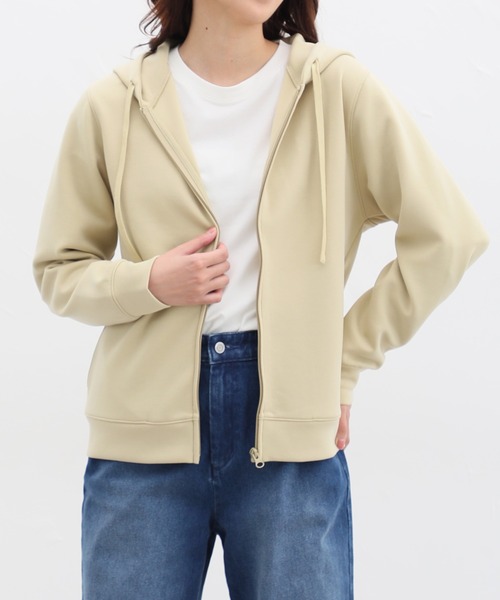 Honeys(ハニーズ)の「きれいめジップパーカー(パーカー・レディース・ブラック/ブラウン系その他/イエロー/グレー/スミクロ/ベージュ/ネイビー/グリーン/ピンク系その他・LL/3L/M/L/S)」の8枚目の写真