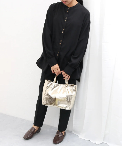 cache cache（カシュ カシュ）の「カシュカシュ cachecache / ソフトメタリックショッパートートS（トートバッグ・レディース・シルバー系その他/シルバー/ゴールド系その他・FREE）」の11枚目の写真