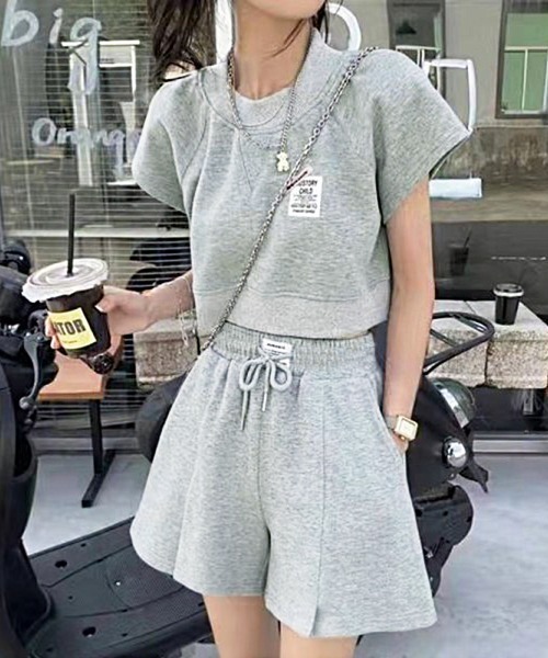 PRIVATE  BEACH（プライベートビーチ）の「2点セットルームウェア クロップド丈スウェットトレーナー＆ショートパンツ（ルームウェア/パジャマ・レディース・グレー/ブルー/ピンク・S/M/L）」の4枚目の写真