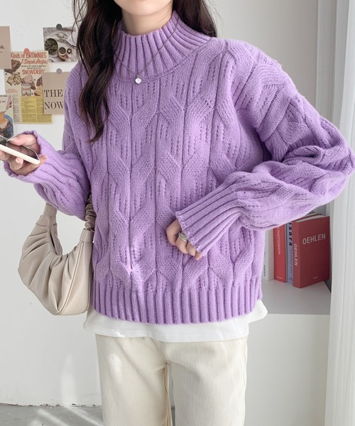 ABITOKYO(アビトーキョー)の「ボリュウーム袖ハイネックケーブルニットプルオーバー(ニット/セーター・レディース・ブルー/アイボリー/オレンジ/パープル・FREE)」の1枚目の写真