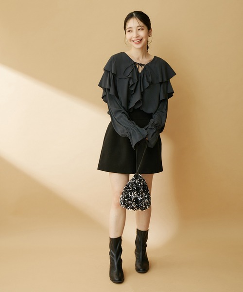 VIS（ビス）の「【洗える】ラッフルフリルチュニックブラウス