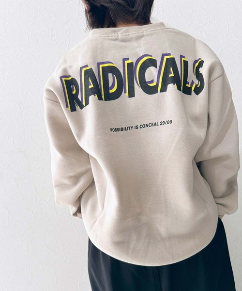 ZI-ON（ジーオン）の「裏起毛 バックプリントオーバーサイズ トレーナー（スウェット・キッズ・グレイッシュベージュ/ホワイト系その他/杢グレー/ネイビー/オフホワイト/ヘザーチャコール/ブラック系その他/キャメル/グレー系その他/ダークグリーン/ブラック系その他3/ベージュ/チャコールグレー/ベージュ系その他/ブラック系その他2/ブラック・110cm/120cm/130cm/140cm/150cm/160cm）」の13枚目の写真