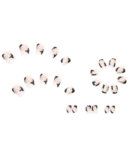 Doux Belle（ドゥーベル）の「ジェルネイルチップ（ネイルシール/ネイルチップ・レディース・A/G/C/I/E/H/B/F/D/J/K/L・FREE）」の3枚目の写真