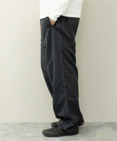 STYLEBLOCK（スタイルブロック）の「SoftPolyester裏トリコット1本パイピングパンツ（その他パンツ・メンズ・カーキ/グレイッシュベージュ/ブラック/チャコール・M/L/LL）」の2枚目の写真