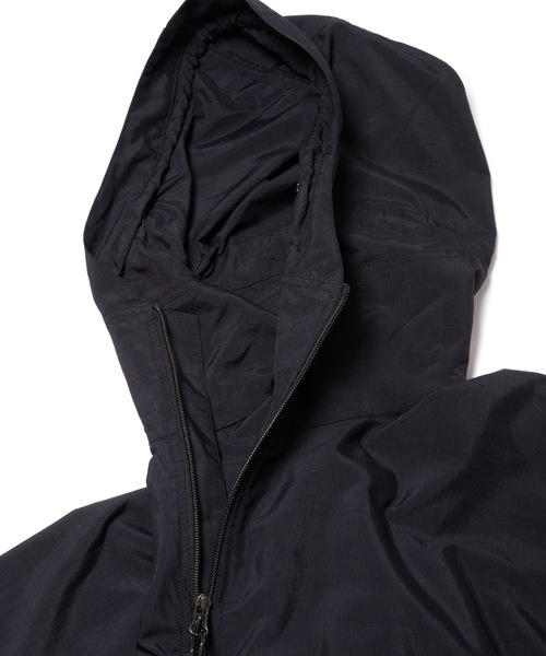 Sandinista（サンディニスタ）の「Supplex(R) Nylon Hooded Track
