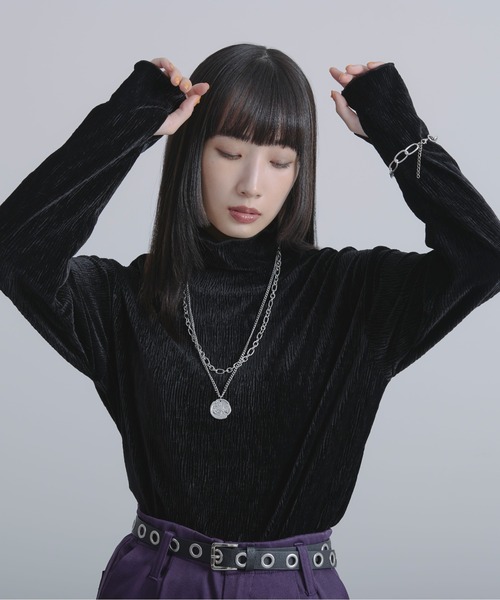 未使用★β ベータ2022AW ★黒 ベロア調 定番 タートル カットソー ニュアンスベロアタートルインナー（Tシャツ/カットソー