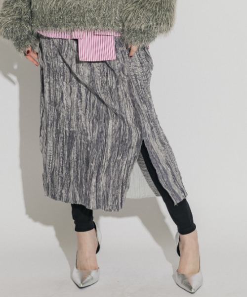 casane（カサネ）の「クラッシュベロアスカート（スカート・レディース・ブラック/グレー・FREE）」の15枚目の写真