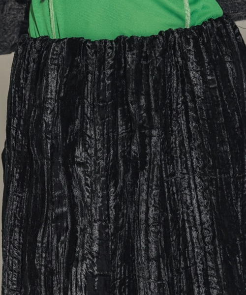 casane（カサネ）の「クラッシュベロアスカート（スカート・レディース・ブラック/グレー・FREE）」の11枚目の写真