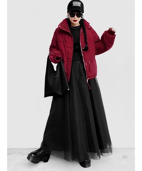 LVEU.（ラブユ.）の「【LVEU.】ショート中綿ブルゾン(Ai select) / アウター ブルゾン ジャンパー 中綿 ダウン ショート丈 暖かい ジャケット ブラック バーガンディ ワイン レッド（ダウンジャケット/コート・レディース・バーガンディー/ブラック・FREE）」の12枚目の写真