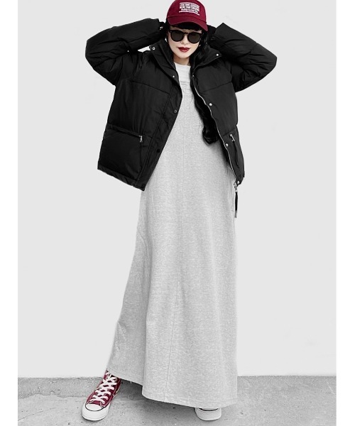 LVEU.（ラブユ.）の「【LVEU.】ショート中綿ブルゾン(Ai select) / アウター ブルゾン ジャンパー 中綿 ダウン ショート丈 暖かい ジャケット ブラック バーガンディ ワイン レッド（ダウンジャケット/コート・レディース・バーガンディー/ブラック・FREE）」の20枚目の写真