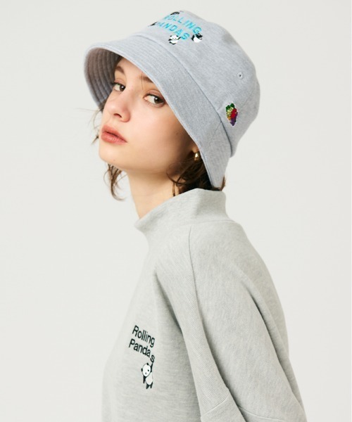 Design Tshirts Store graniph(デザイン ティーシャツ ストア グラニフ)の「FRUIT OF THE LOOM× graniph Rolling Pandas SWEAT BUCKET H(ハット・メンズ・グレー・FREE)」の2枚目の写真