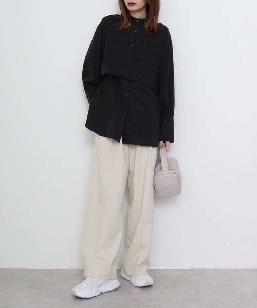 hunch(ハンチ)の「hunch ビスチェSETチュニック(シャツ/ブラウス・レディース・ブラック/ベージュ/オフホワイト・FREE)」の4枚目の写真