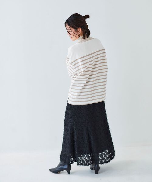 le.coeur blanc(ルクールブラン)の「フェザージャガードギャザースカート(スカート・レディース・ブラック/オフホワイト・38)」の6枚目の写真