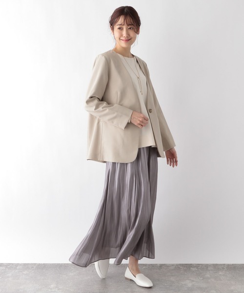 GLOBAL WORK(グローバルワーク)の「お手入れらくらくSET UPノーカラージャケット/MATINEE LINE/994058(ノーカラージャケット・レディース・ライトグレー/ライトベージュ/スミクロ・MEDIUM/LARGE/SMALL)」の13枚目の写真