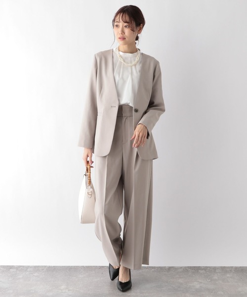 GLOBAL WORK(グローバルワーク)の「お手入れらくらくSET UPノーカラージャケット/MATINEE LINE/994058(ノーカラージャケット・レディース・ライトグレー/ライトベージュ/スミクロ・MEDIUM/LARGE/SMALL)」の5枚目の写真