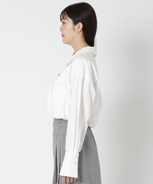 REDYAZEL(レディアゼル)の「ジップ刺繍シャツ(シャツ/ブラウス・レディース・ブルー/ネイビー/オフホワイト・FREE)」の10枚目の写真