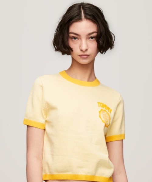 tommy jeans（トミー ジーンズ）の「バーシティセーターTシャツ（Tシャツ/カットソー・レディース・ホワイト/イエロー/ピンク・X-SMALL/MEDIUM/SMALL）」の18枚目の写真