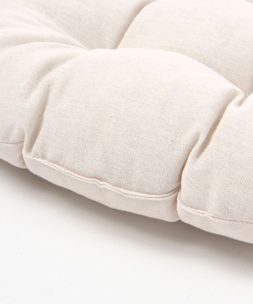 LAKOLE（ラコレ）の「大きなシートクッション / 102560（クッション/クッションカバー・レディース・アイボリー/グリーン/ブラック/グレー・FREE）」の11枚目の写真