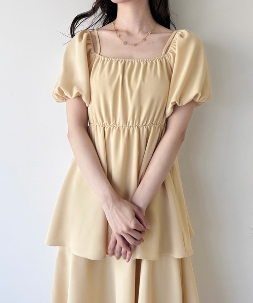 junoah(ジュノア)の「2wayオフショルティアードワンピース(ワンピース・レディース・イエロー/ホワイト/ブラック/チャコール/ピンクベージュ・X-LARGE/LARGE/MEDIUM/SMALL)」の17枚目の写真
