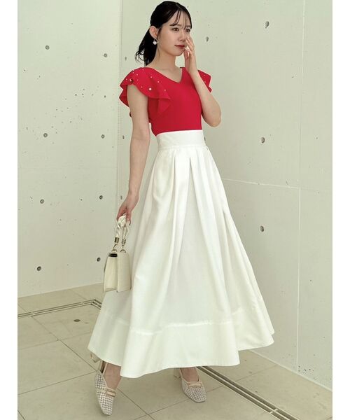 dazzlin(ダズリン)の「ラッフルビジューニットトップス(ニット/セーター・レディース・オフホワイト/ネイビー/ピンク/ブルー/レッド・FREE)」の7枚目の写真