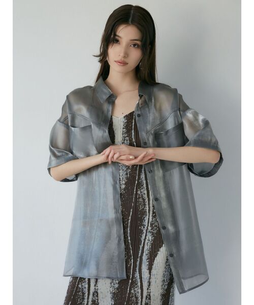 MURUA（ムルーア）の「2WAYスリーブシアーシャツ（シャツ