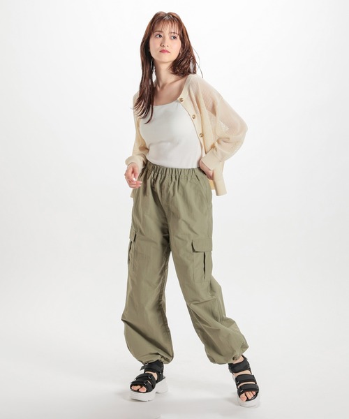 Honeys（ハニーズ）の「カップ付きキャミソール（キャミソール・レディース・ブラック/イエロー系その他/ホワイト×ブラック/パープル/ホワイト/モカ/オレンジ・S/M/L）」の8枚目の写真