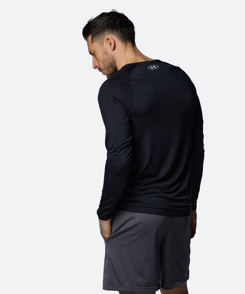 UNDER ARMOUR(アンダーアーマー)の「UAヒートギア フィッティド ロングスリーブ シャツ(トレーニング/メンズ)(Tシャツ/カットソー・メンズ・ブラック・S/XXL/XL/L/M/3XL)」の2枚目の写真