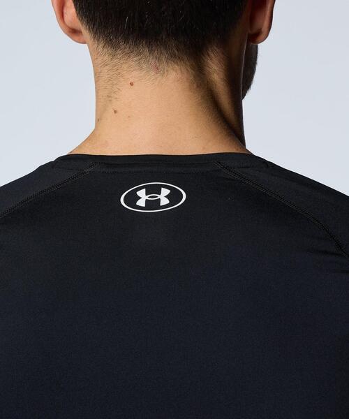 UNDER ARMOUR(アンダーアーマー)の「UAヒートギア フィッティド ロングスリーブ シャツ(トレーニング/メンズ)(Tシャツ/カットソー・メンズ・ブラック・S/XXL/XL/L/M/3XL)」の5枚目の写真