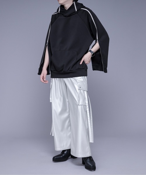 Ellno Loset（エルノロゼット）の「2wayスリットZIPポンチフーディー（パーカー・メンズ・オフホワイト/ブラック・MEDIUM/SMALL/LARGE）」の18枚目の写真