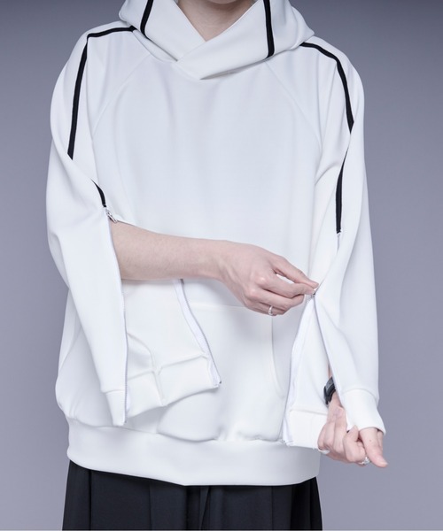 Ellno Loset（エルノロゼット）の「2wayスリットZIPポンチフーディー（パーカー・メンズ・オフホワイト/ブラック・MEDIUM/SMALL/LARGE）」の4枚目の写真