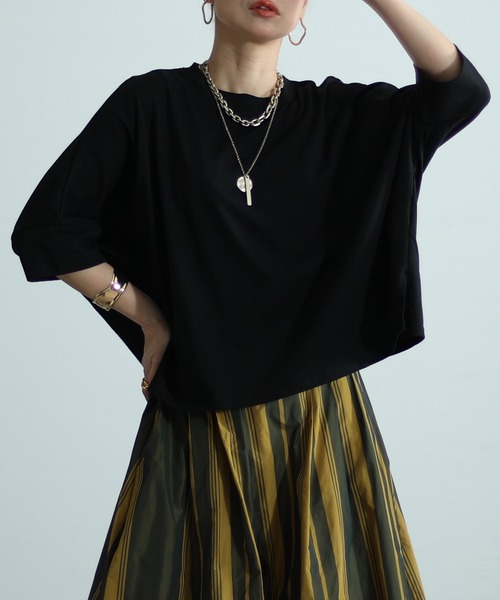 Sawa a la mode(サワアラモード)の「ドルマンカットソー(Tシャツ/カットソー・レディース・グレー/ホワイト/ブルー/モカ/グリーン/ブラック・FREE)」の2枚目の写真