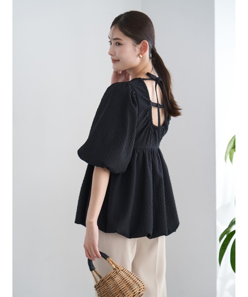 Stylevoice for xxx（スタイルヴォイスフォー）の「ジャガードペプラムブラウス（シャツ/ブラウス・レディース・ブラック/ホワイト・FREE）」の4枚目の写真