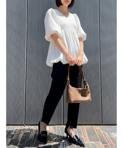 Stylevoice for xxx（スタイルヴォイスフォー）の「ジャガードペプラムブラウス（シャツ/ブラウス・レディース・ブラック/ホワイト・FREE）」の18枚目の写真