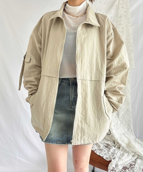 ENVYMロゴラインナイロンジャケット☆美品☆moussyEVRISRASVOA ENVYMロゴラインナイロンジャケット☆美品☆moussyEVRISRASVOA