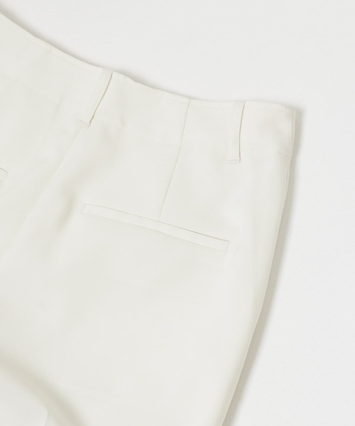 URBAN RESEARCH（アーバンリサーチ）の「ストレッチコンパクトストレートパンツ（その他パンツ・レディース・ピンク/ブラック/オフホワイト・36/34/38）」の17枚目の写真