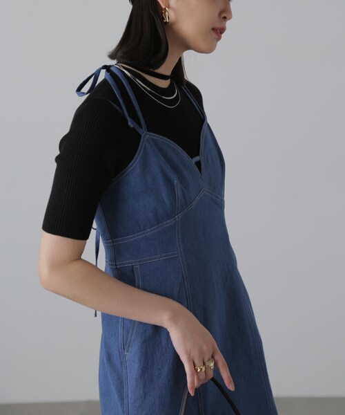 FREE'S MART（フリーズマート）の「ライトオンスデニムマーメイドキャミワンピース（ワンピース・レディース・ワンウォッシュ/ライトインディゴブルー・MEDIUM/SMALL）」の3枚目の写真