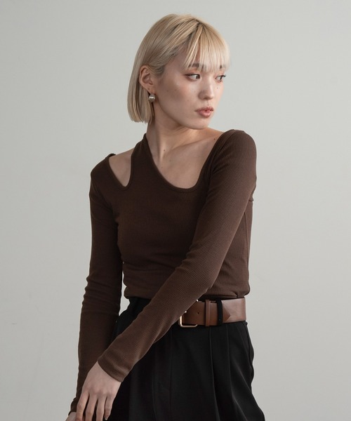 Amiur(エミレ)の「nuance neck line tops / ニュアンスネックライントップス(Tシャツ/カットソー・レディース・ミント/アイボリー/ブラック/ブラウン・FREE)」の19枚目の写真