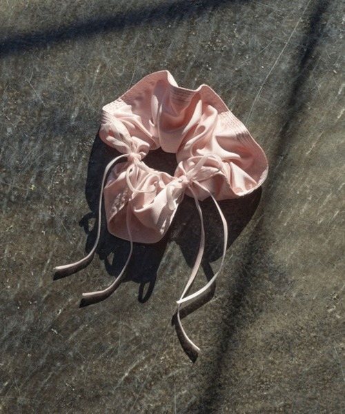 GOLDY（ゴールディ）の「【GOLDY】リボン ハング ビッグ シュシュ 6240201（シュシュ・レディース・クリーム/ブラック/ピンク/レッド・FREE）」の3枚目の写真