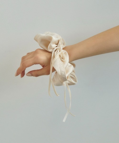 GOLDY（ゴールディ）の「【GOLDY】リボン ハング ビッグ シュシュ 6240201（シュシュ・レディース・クリーム/ブラック/ピンク/レッド・FREE）」の15枚目の写真