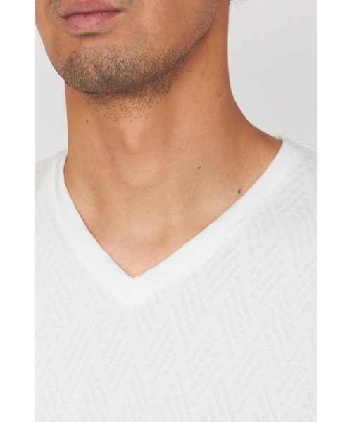 HIGH STREET（ハイストリート）の「HIGH STREET∴シェブロンブリスタージャカード半袖Vネックカットソー（タンクトップ・メンズ・ホワイト・M/L/LL）」の10枚目の写真