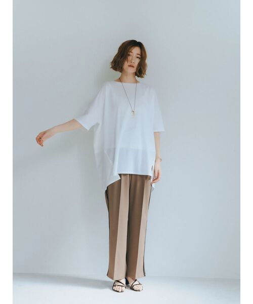 YECCA VECCA(イェッカヴェッカ)の「サイドラインストレートパンツ(その他パンツ・レディース・モカ/ベージュ・M/S)」の8枚目の写真