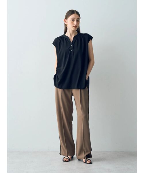 YECCA VECCA(イェッカヴェッカ)の「サイドラインストレートパンツ(その他パンツ・レディース・モカ/ベージュ・M/S)」の10枚目の写真