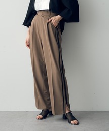 YECCA VECCA（イェッカヴェッカ）の「サイドラインストレートパンツ（その他パンツ）」