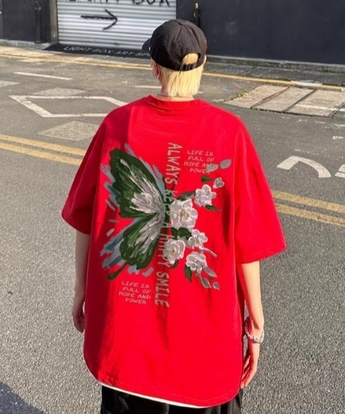 MGV(エムジーヴィー)の「Street Butterfly Back Print T-shirt(Tシャツ/カットソー・メンズ・ホワイト/アイボリー/ブラウン/ブラック/グリーン/レッド・MEDIUM/LARGE/X-LARGE)」の6枚目の写真